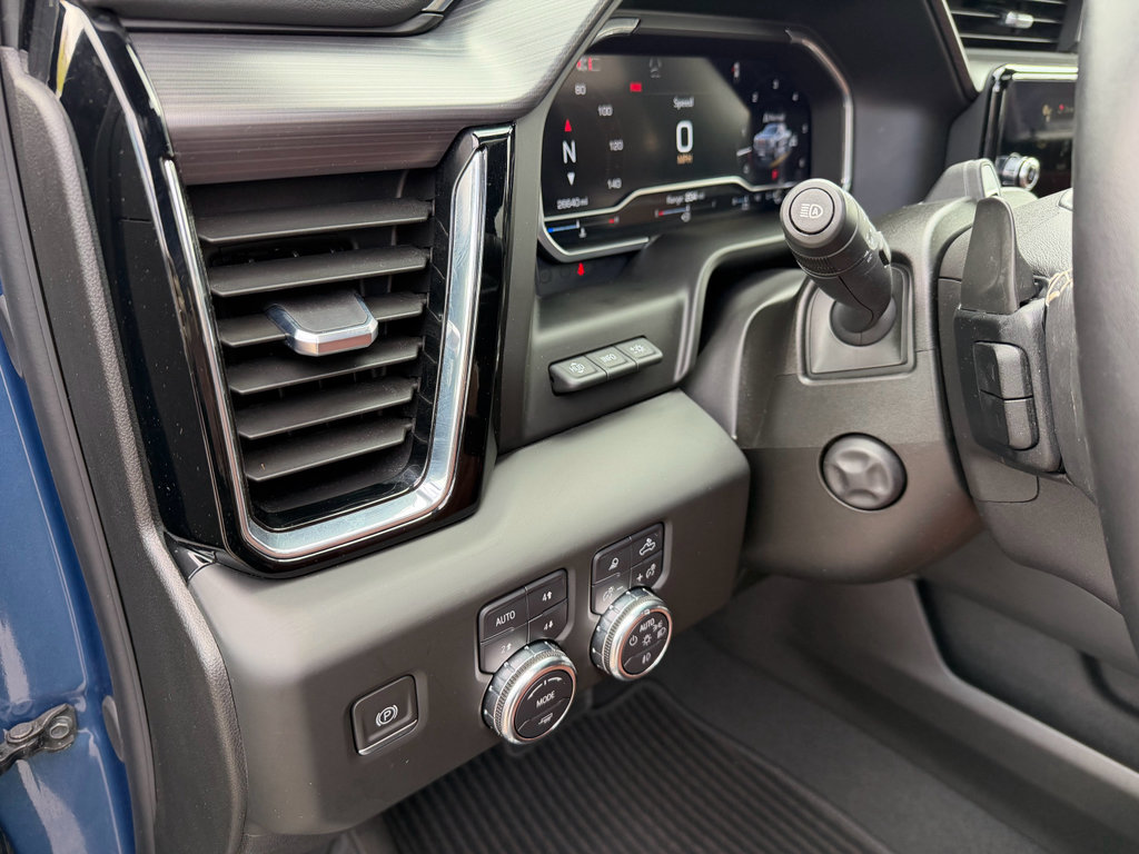 Used 2024 GMC Sierra 1500 Denali Ultimate image 22