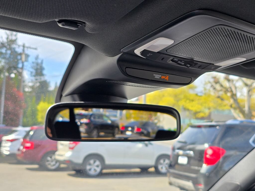 Certified 2025 Honda HR-V Sport image 25