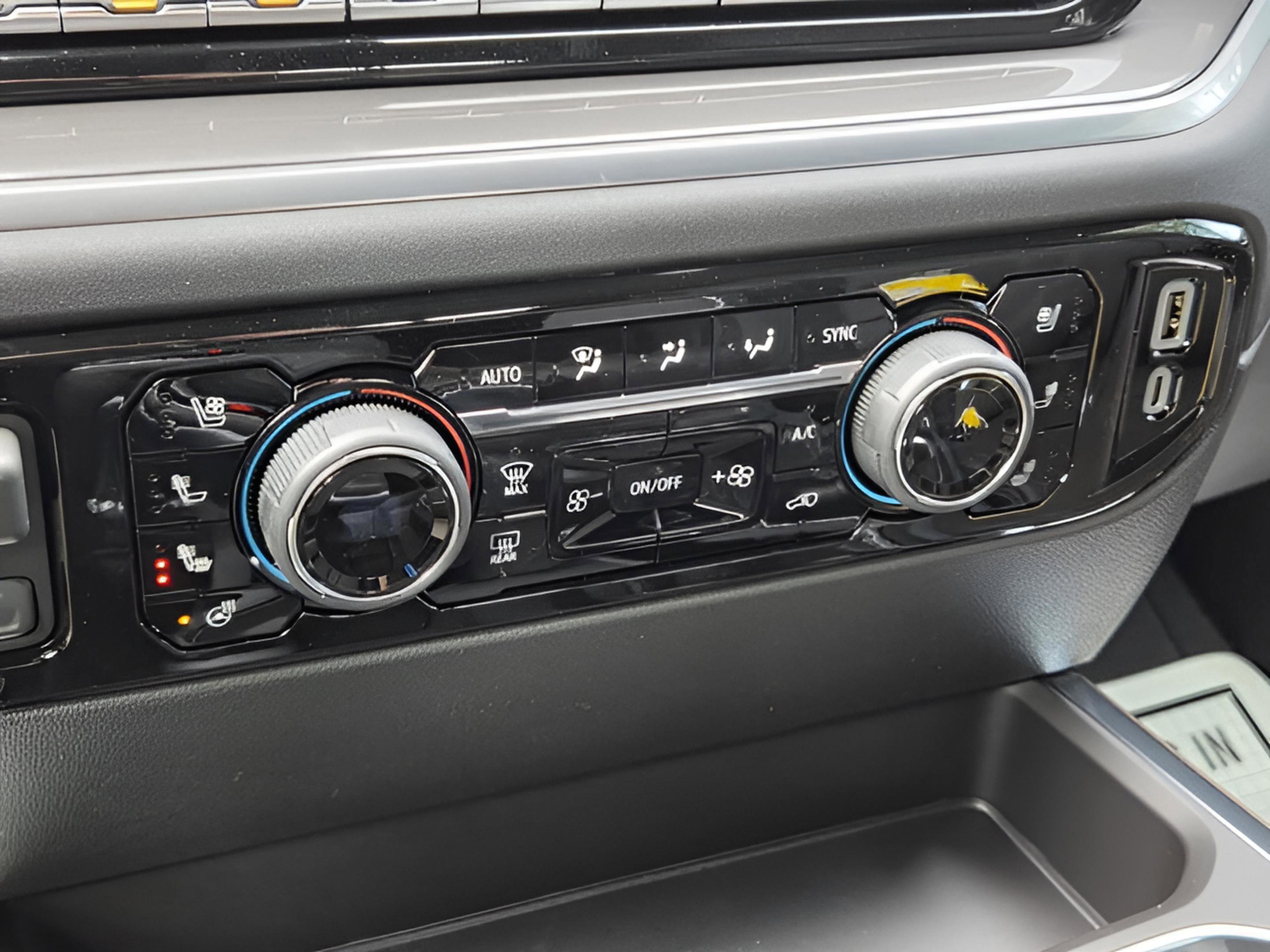 New 2026 Chevrolet Silverado 1500 High Country image 9