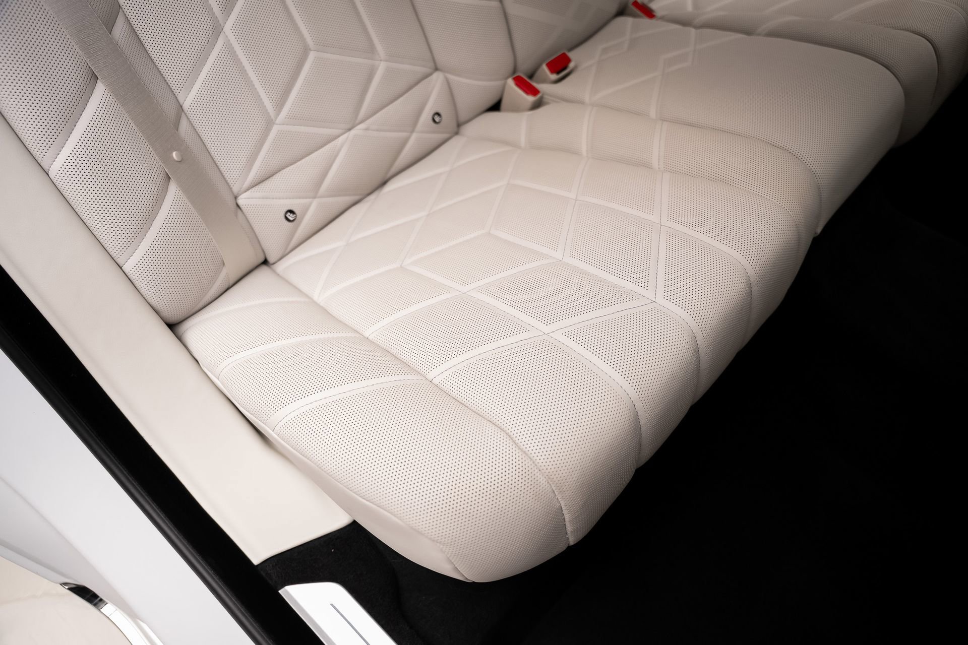 Used 2024 BMW i7 xDrive60 image 65