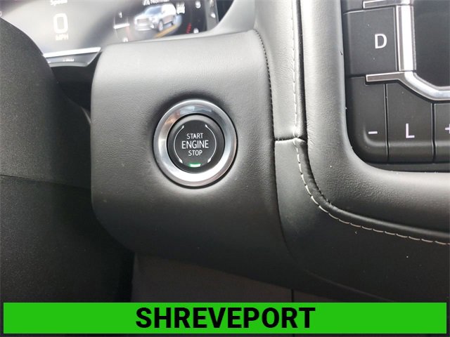 Used 2024 GMC Yukon XL Denali Ultimate image 17