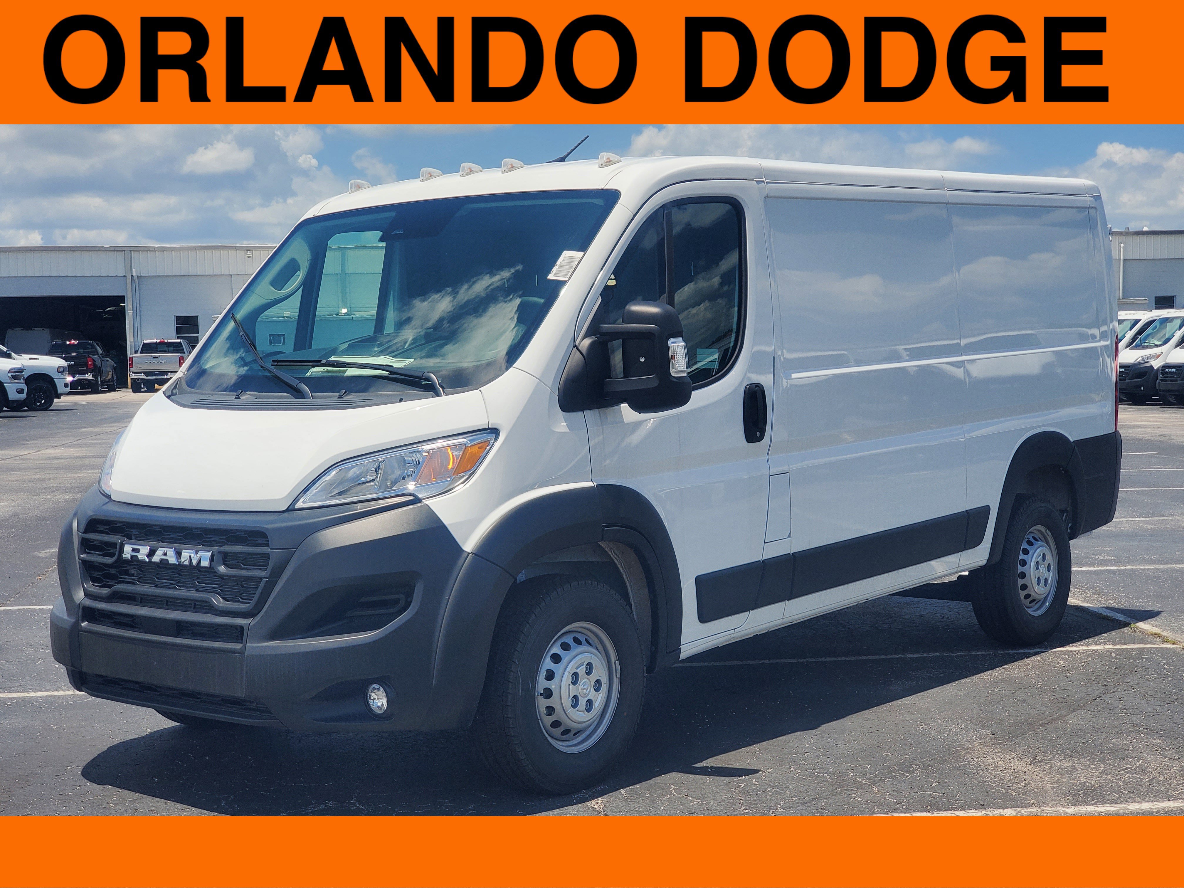New 2024 RAM ProMaster 2500 w/ Convenience Group