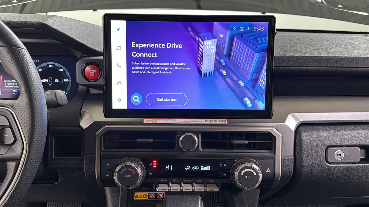 Certified 2025 Toyota 4Runner TRD Off-Road Premium image 10