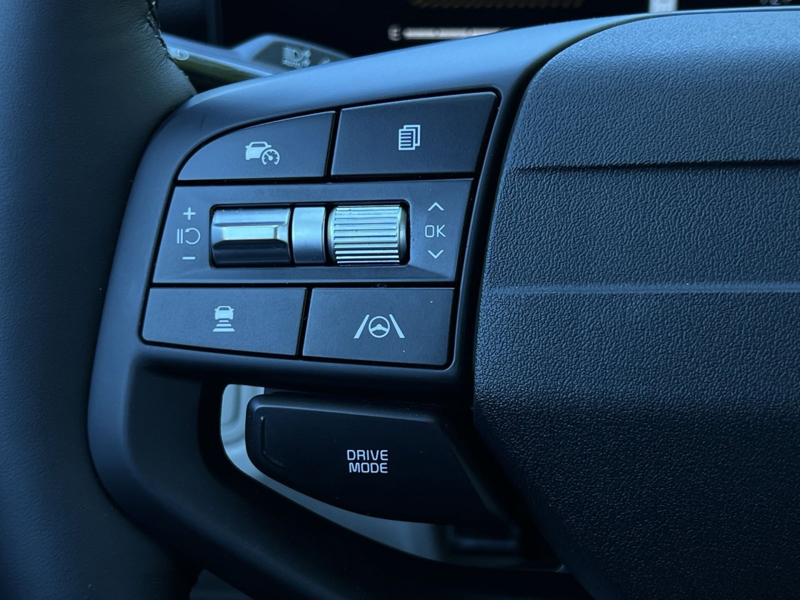 New 2026 Kia Sportage EX FWD image 37