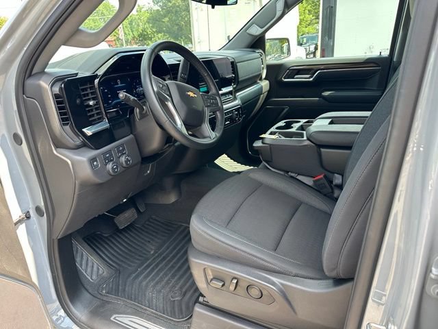 Certified 2024 Chevrolet Silverado 1500 LT AWD/4WD image 11