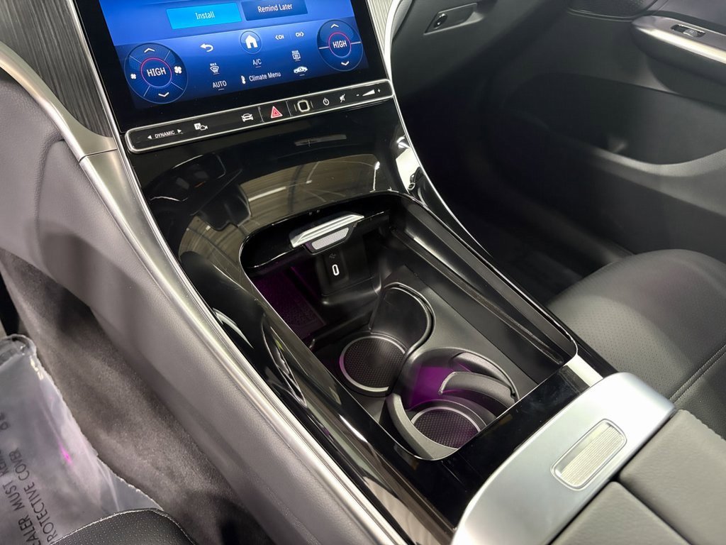 Certified 2025 Mercedes-Benz GLC 300 4MATIC image 15