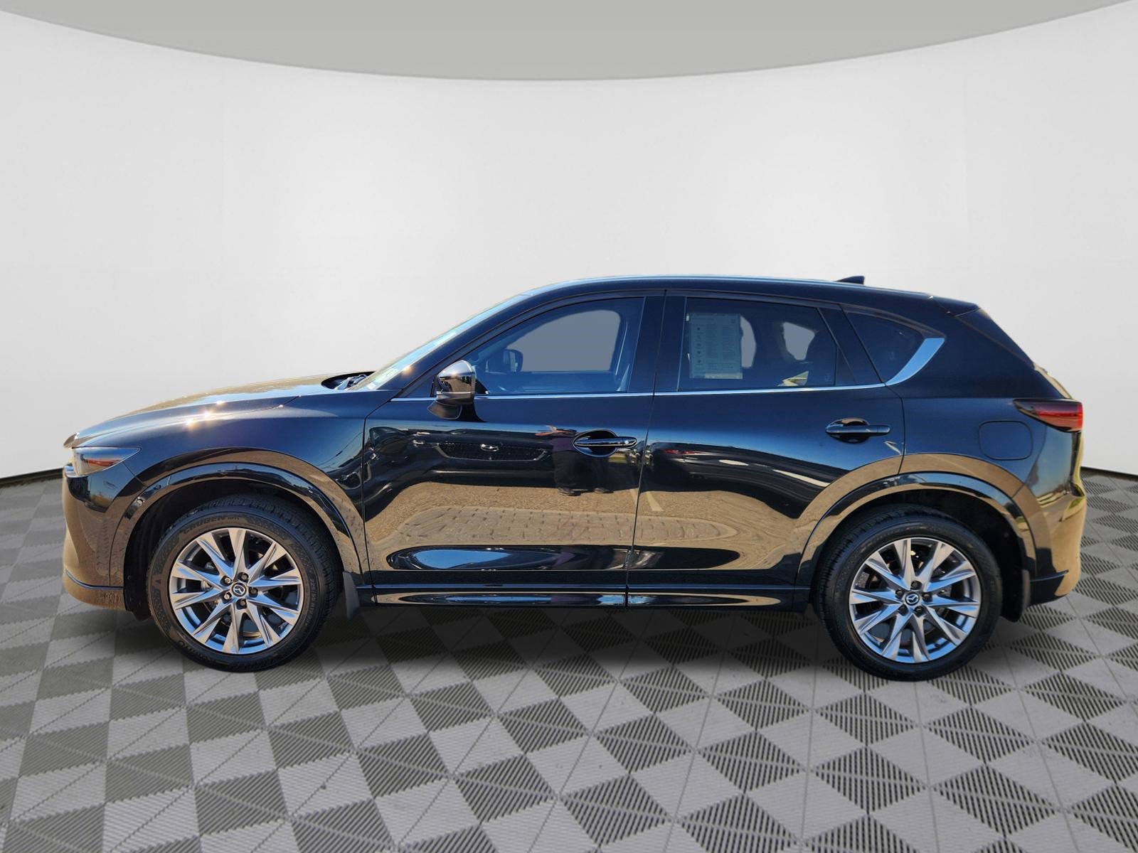 Certified 2024 MAZDA CX-5 AWD 2.5 S w/ Premium Plus Pkg image 5