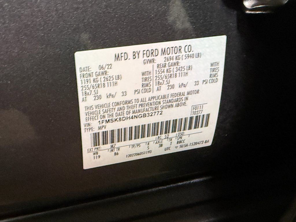 Used 2022 Ford Explorer XLT image 55