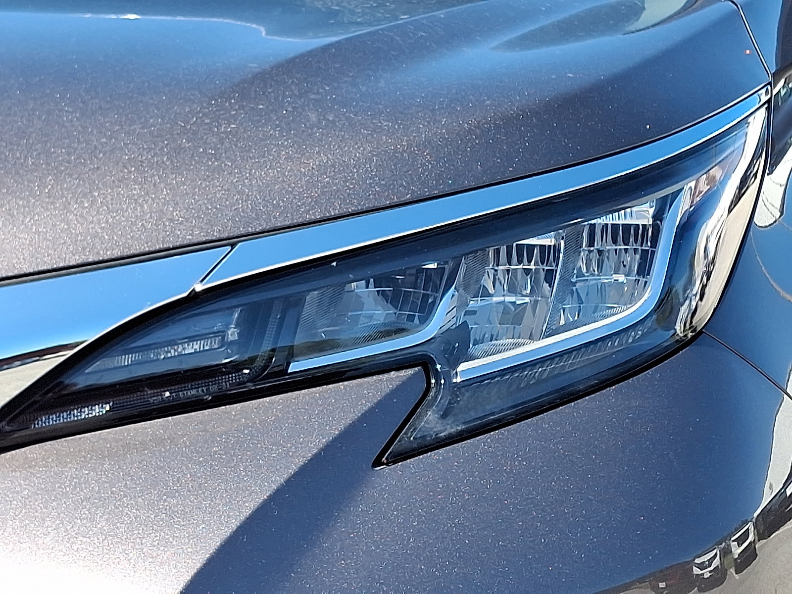 Used 2021 Toyota Sienna XLE image 9