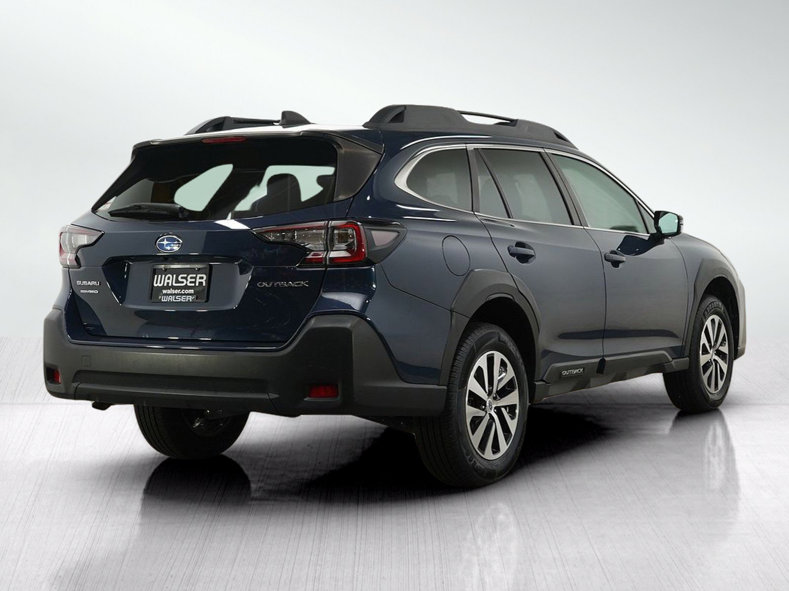 Used 2023 Subaru Outback Premium AWD/4WD image 5