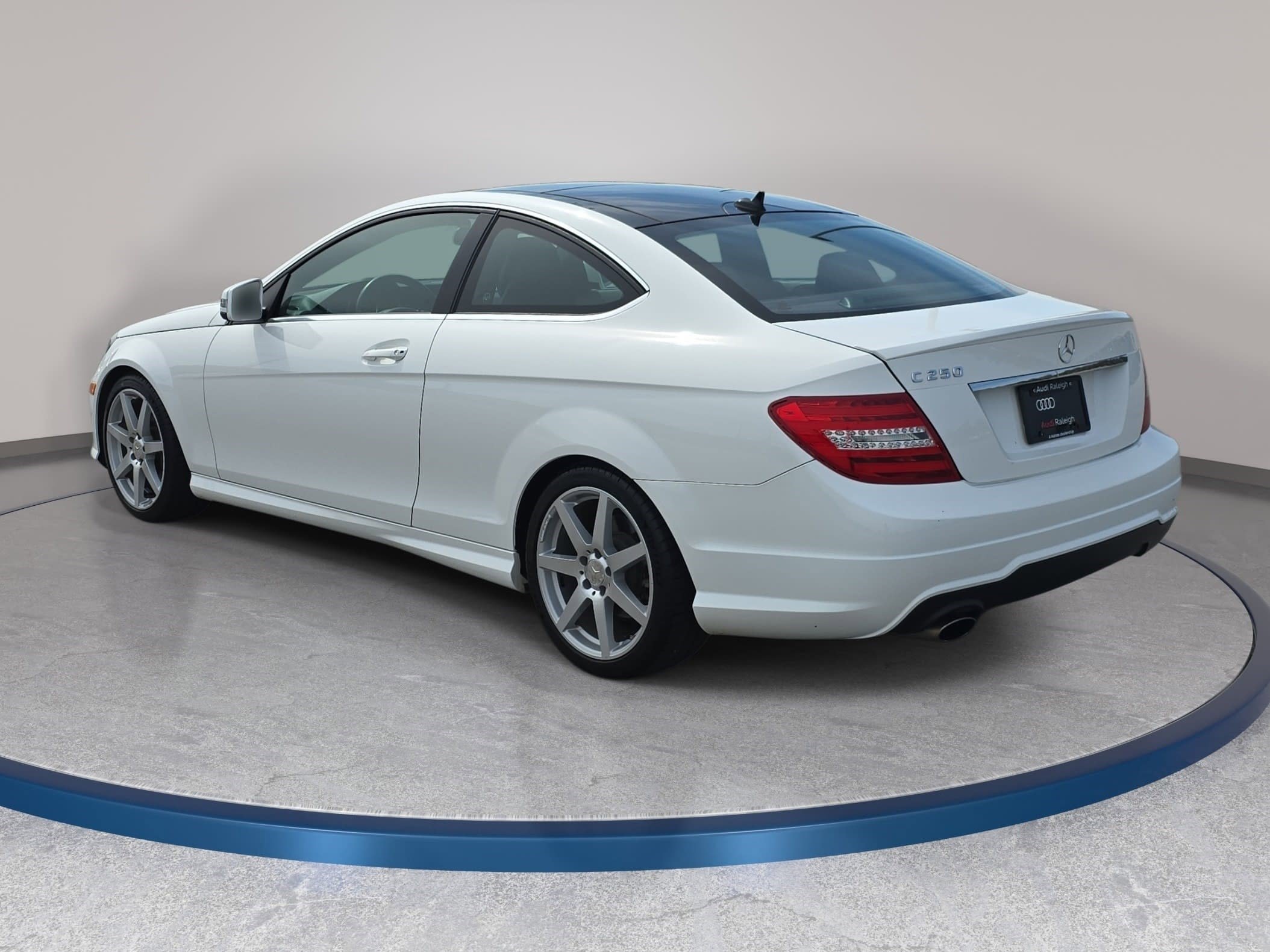 Used 2013 Mercedes-Benz C 250 C 250 image 6