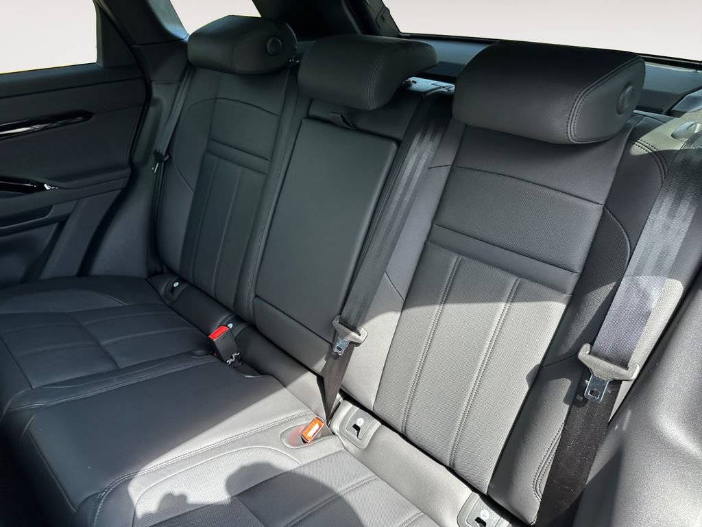 New 2026 Land Rover Range Rover Evoque S AWD/4WD image 13