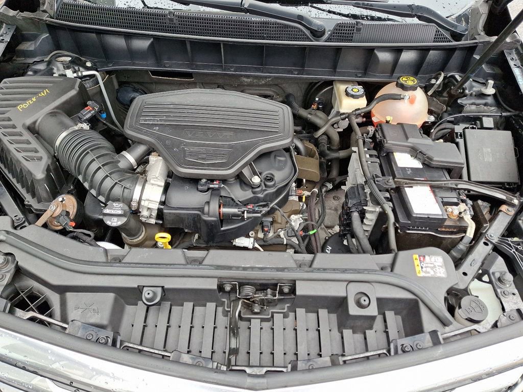 Used 2018 Cadillac XT5 Luxury w/ Driver Awareness Package image 33