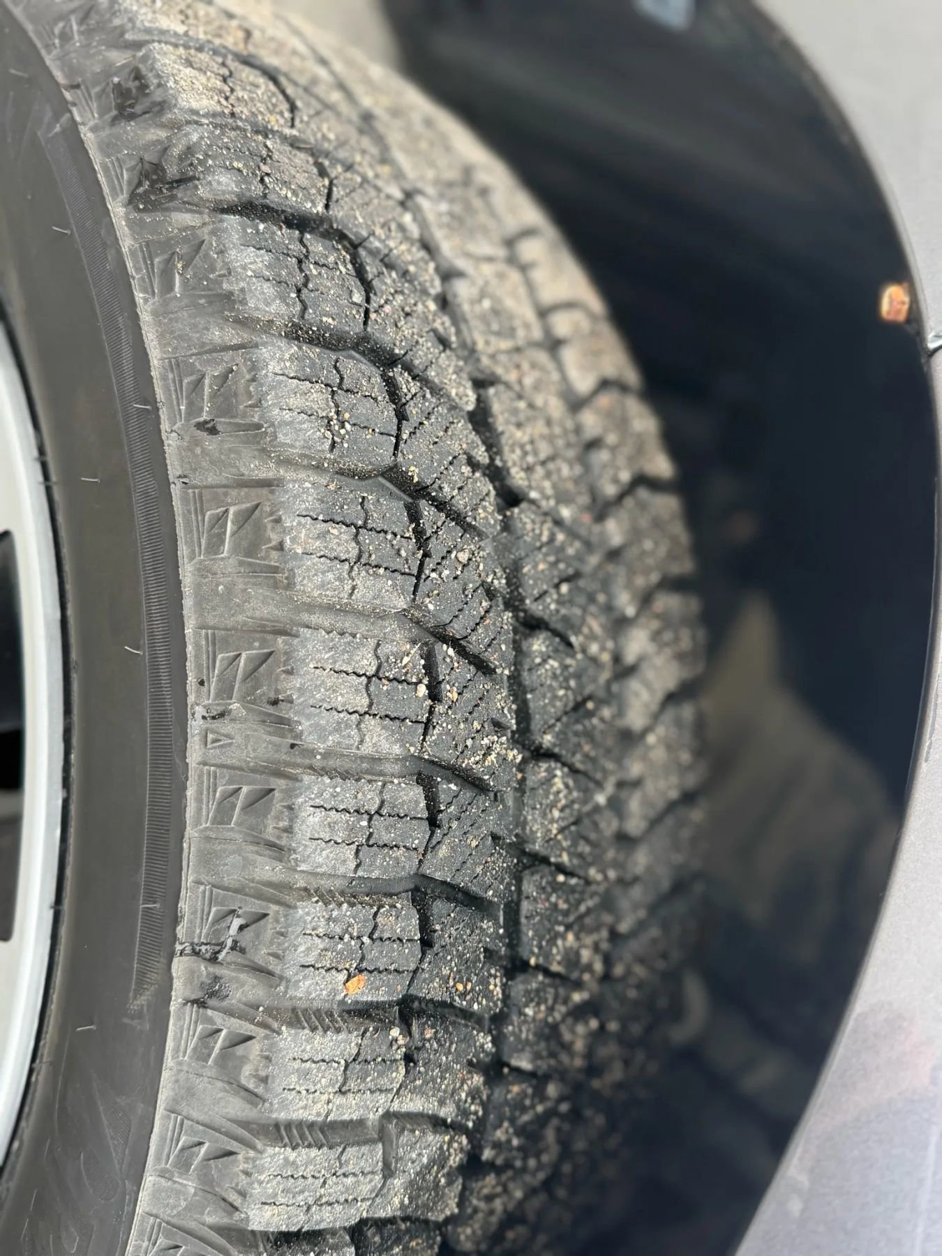 Used 2014 Toyota Camry XLE w/ Leather Package FWD image 17