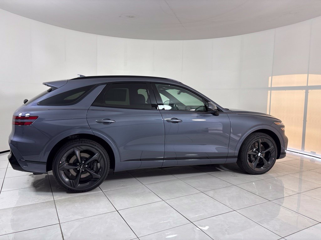 New 2027 Genesis GV70 2.5T Sport Prestige w/ Tow Package AWD/4WD image 6
