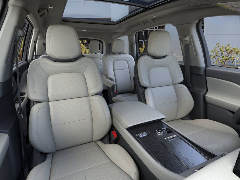 New 2026 Lincoln Aviator Reserve image 9