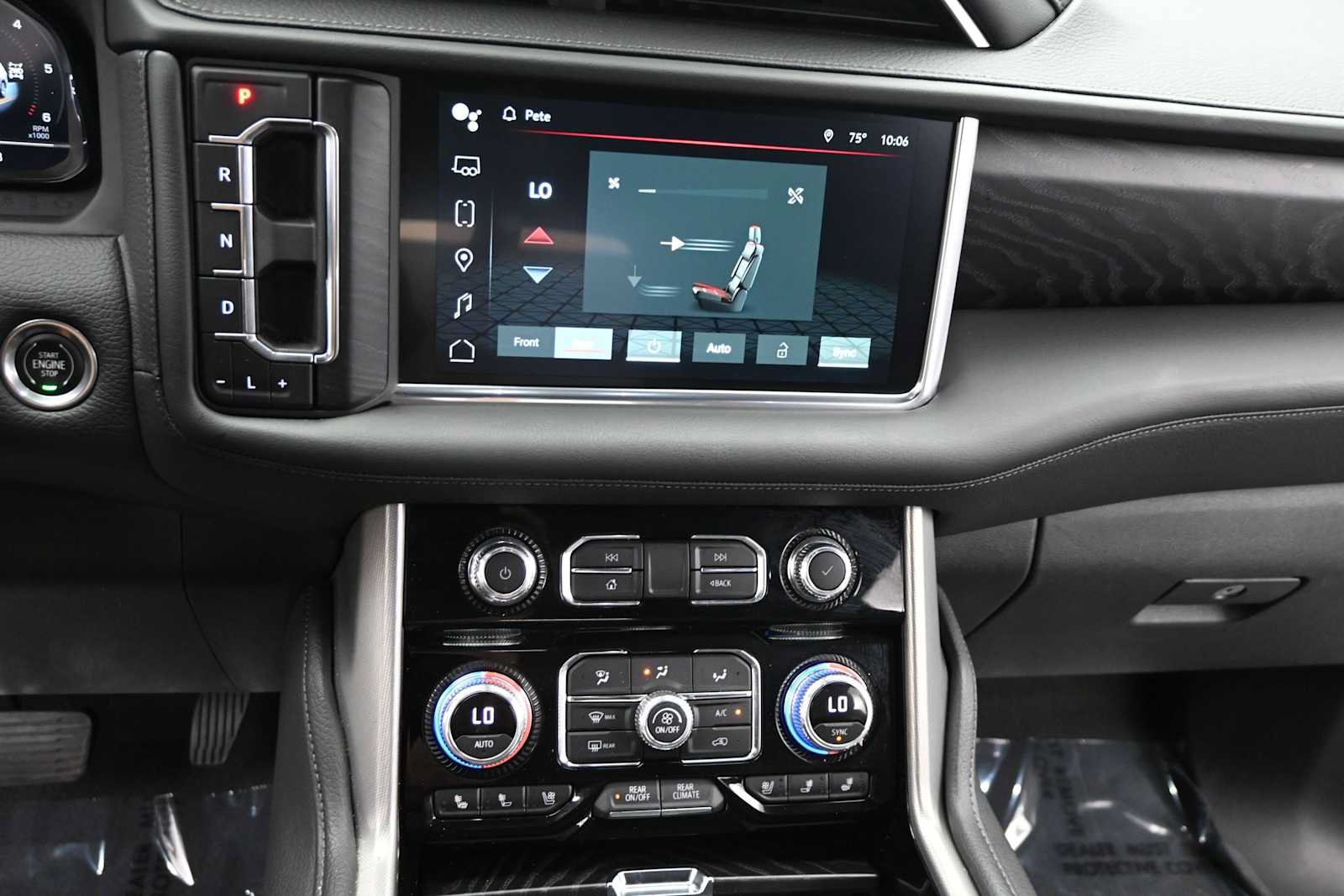 Used 2022 GMC Yukon XL Denali AWD/4WD image 20