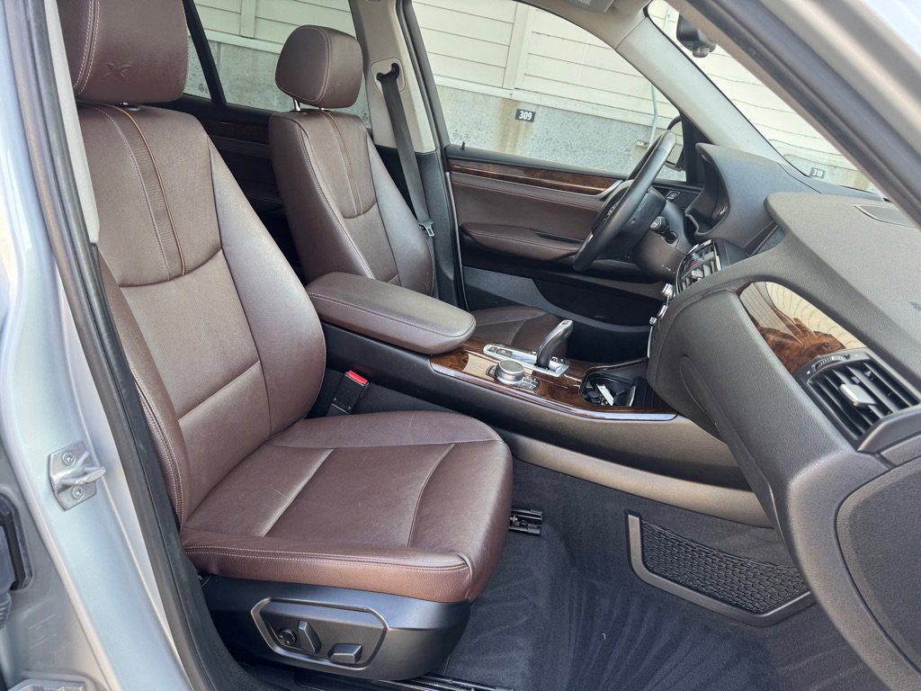 Used 2017 BMW X3 sDrive28i image 31