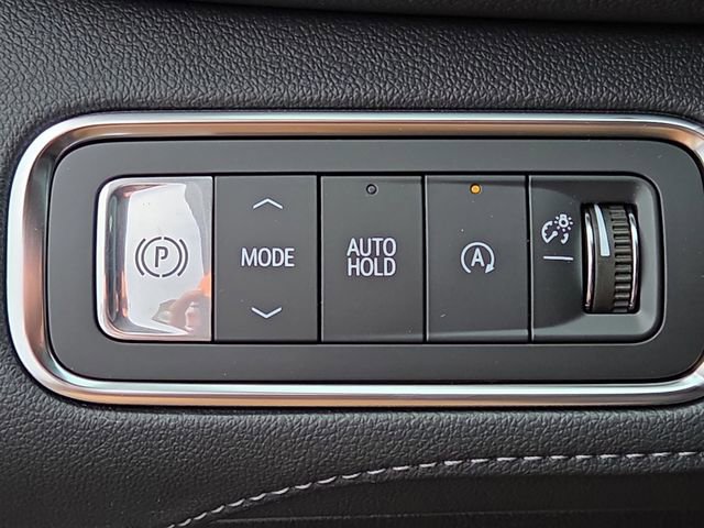 New 2026 Buick Enclave Sport Touring w/ LPO, Floor Liner Package image 18