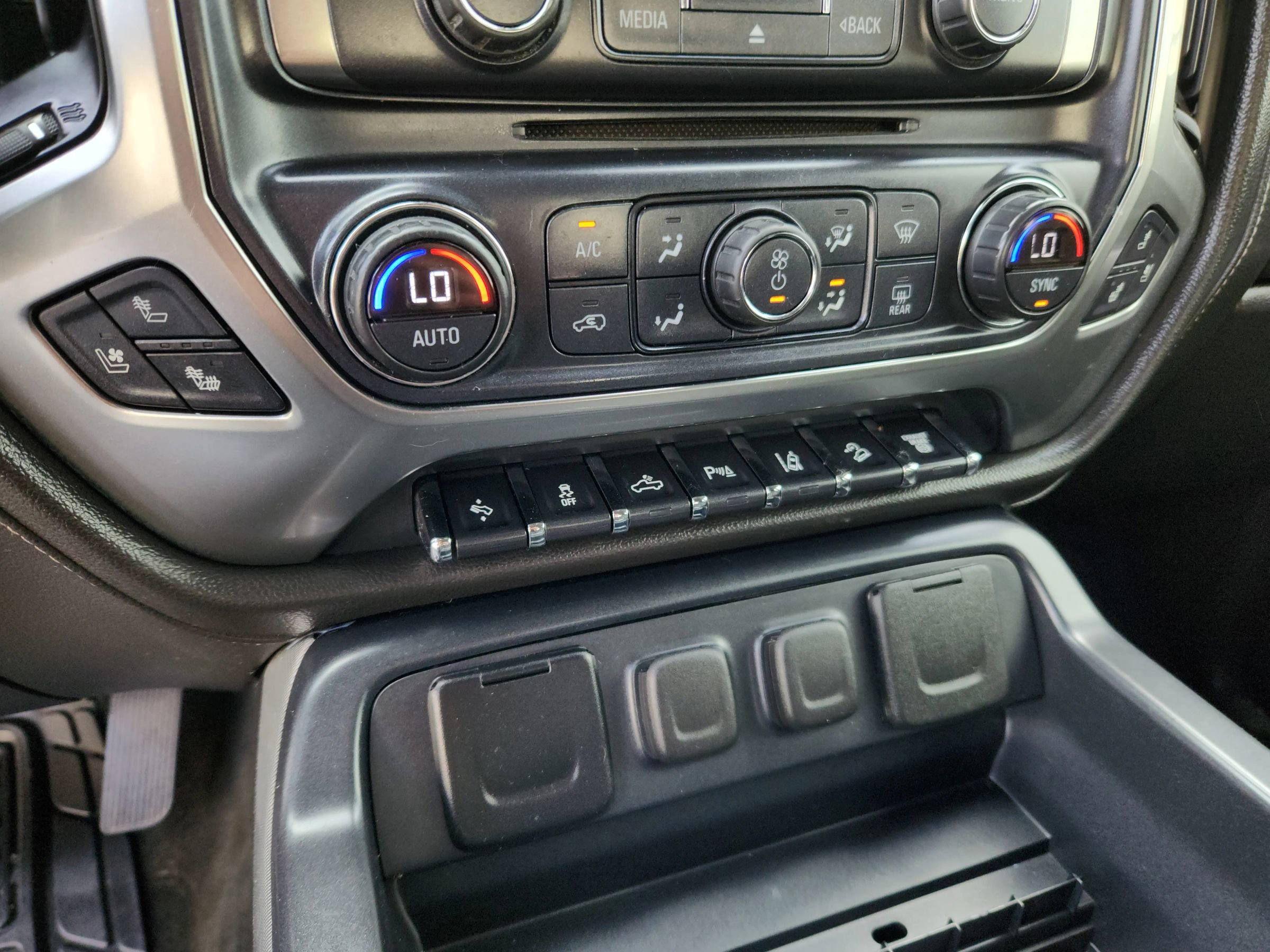 Used 2016 Chevrolet Silverado 2500 LTZ w/ Duramax Plus Package AWD/4WD image 14