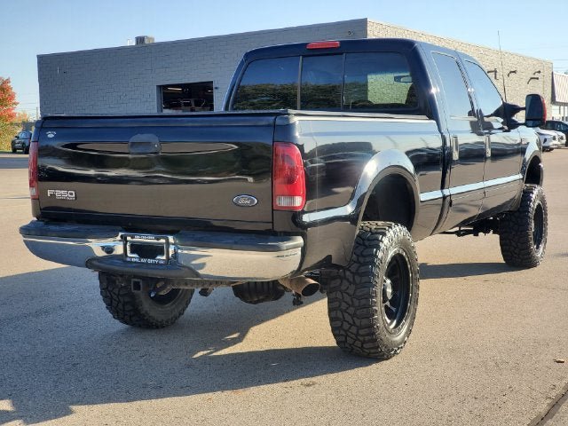 Used 2003 Ford F250 XLT AWD/4WD image 4
