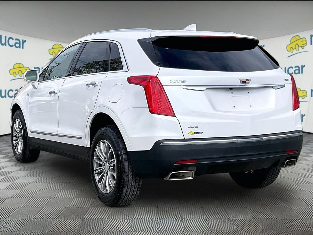 Used 2019 Cadillac XT5 Luxury AWD/4WD image 4