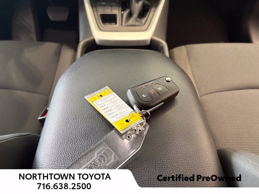 Used 2022 Toyota RAV4 LE w/ Carpet Mat Package (TMS) AWD/4WD image 36