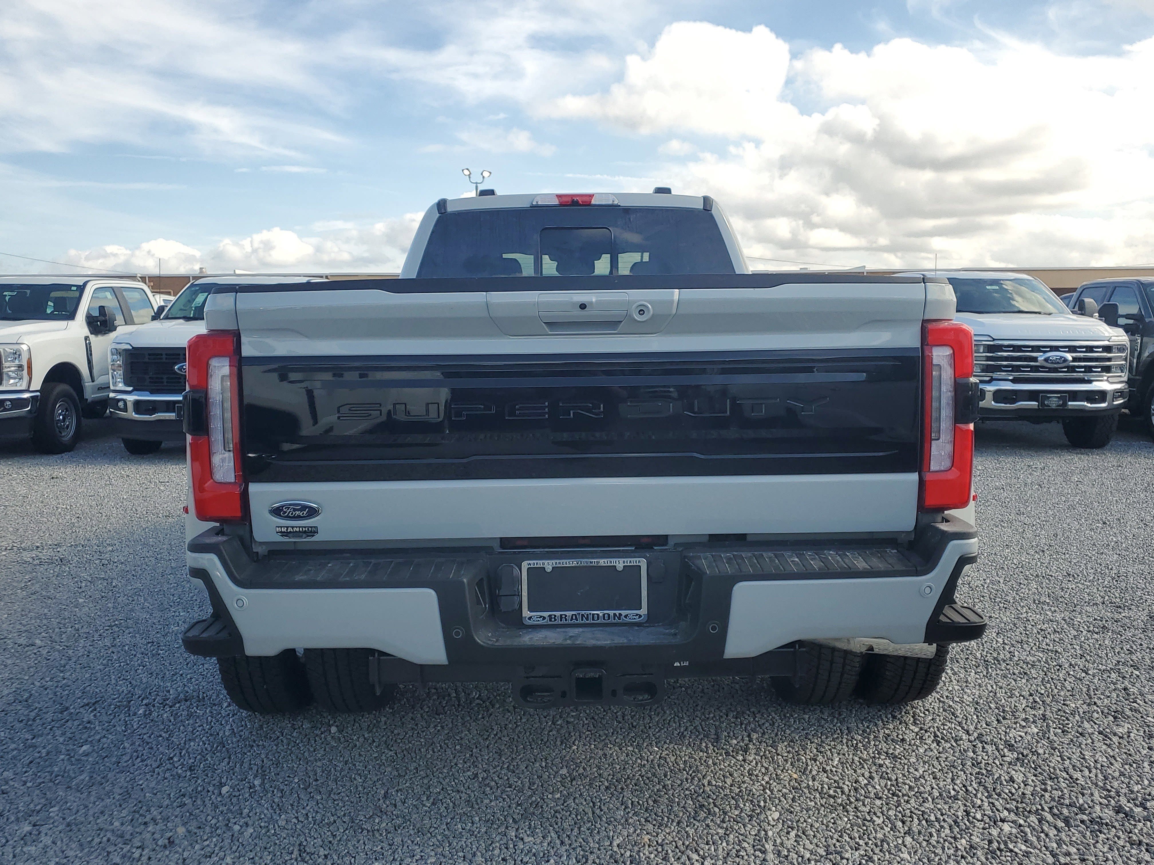New 2026 Ford F350 Platinum AWD/4WD image 9