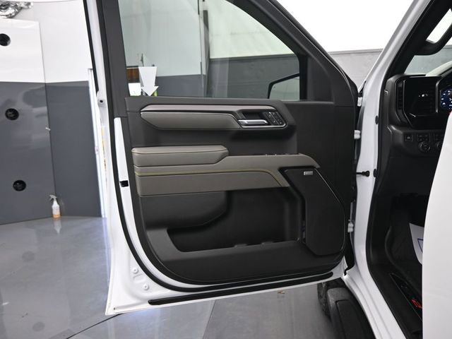 Used 2025 Chevrolet Silverado 1500 ZR2 AWD/4WD image 9