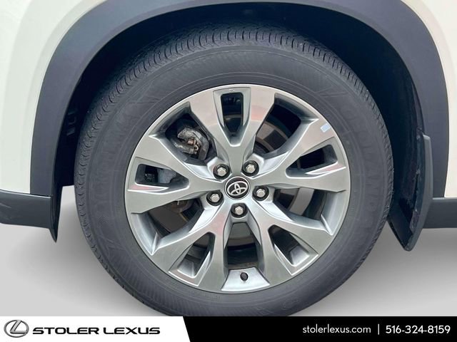 Used 2024 Toyota Grand Highlander Limited image 9