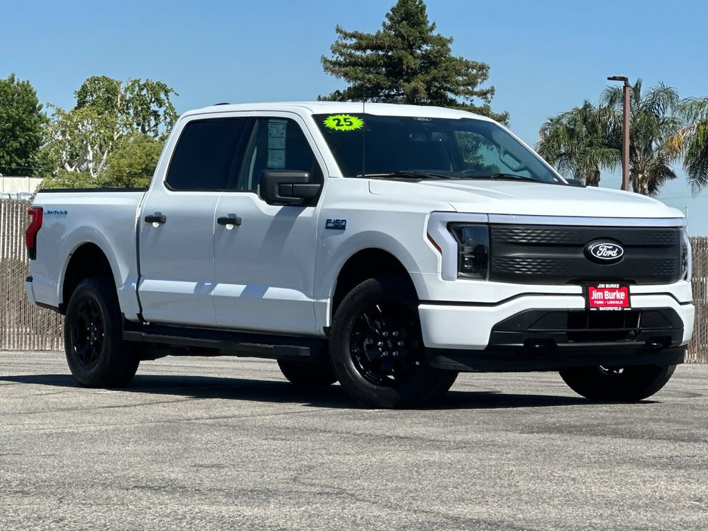 Certified 2025 Ford F150 Lightning XLT w/ Max Trailer Tow Package AWD/4WD image 1
