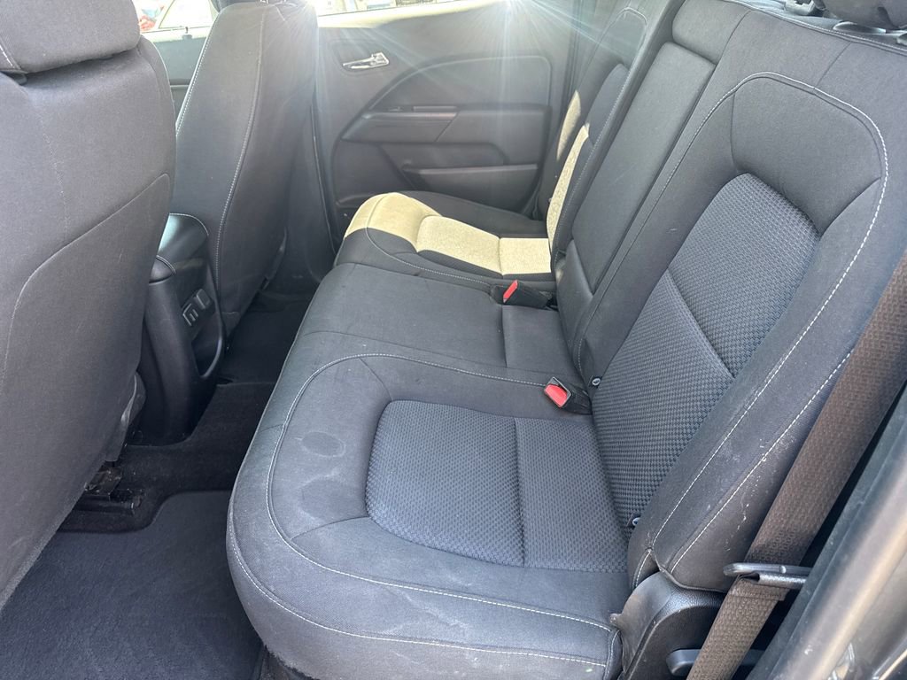 Used 2017 Chevrolet Colorado LT w/ LT Convenience Package AWD/4WD image 26