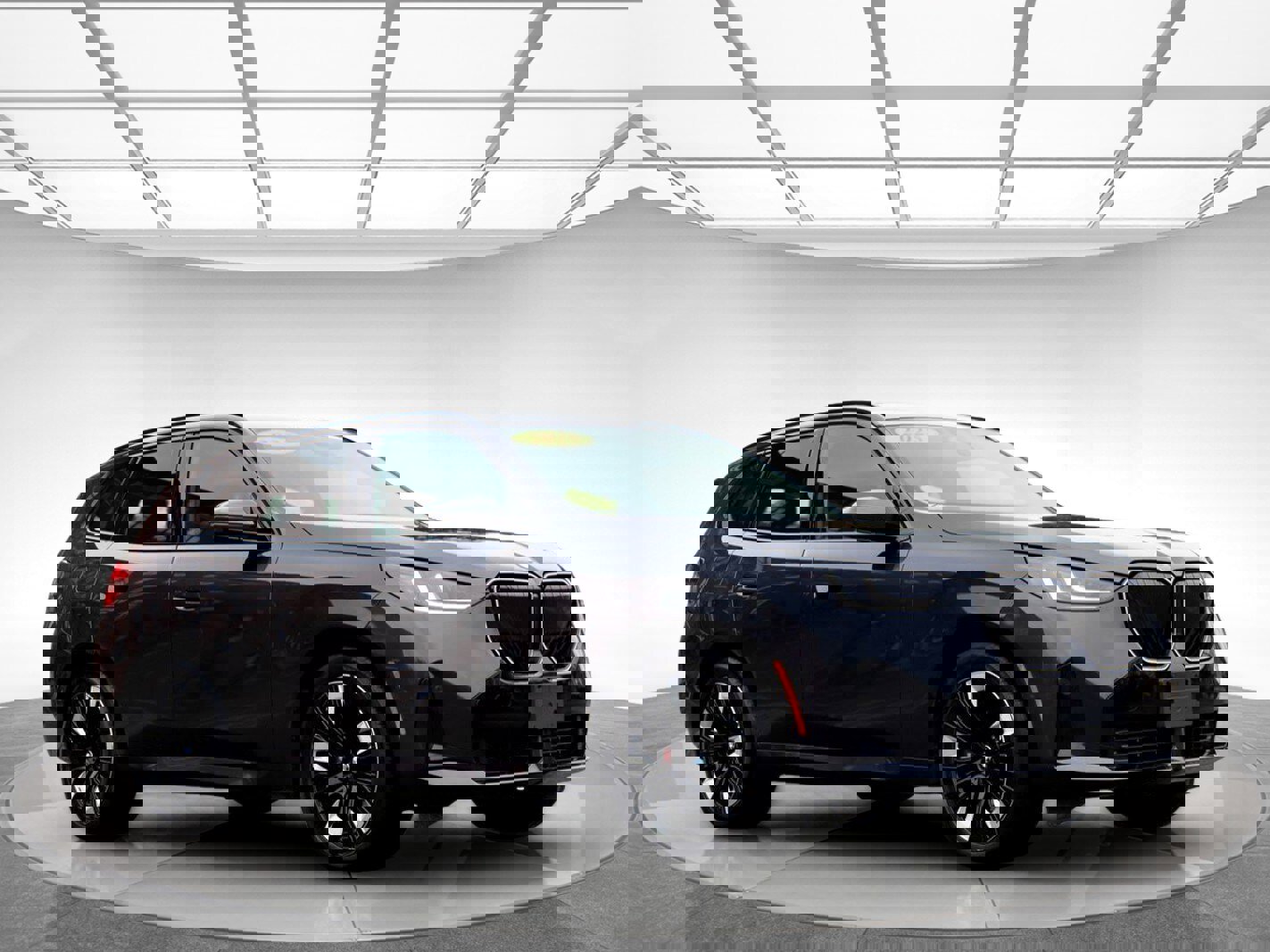 Used 2025 BMW X3 xDrive30i w/ M Sport Package image 3