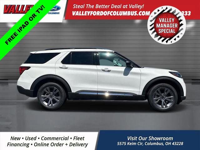 New 2025 Ford Explorer Active w/ Active Comfort Package image 3