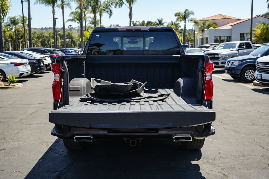 Used 2023 Chevrolet Silverado 1500 High Country w/ High Country Premium Package AWD/4WD image 27