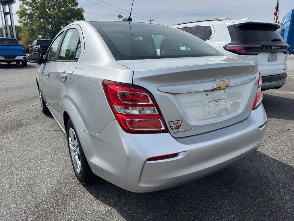 Used 2018 Chevrolet Sonic LS FWD image 4
