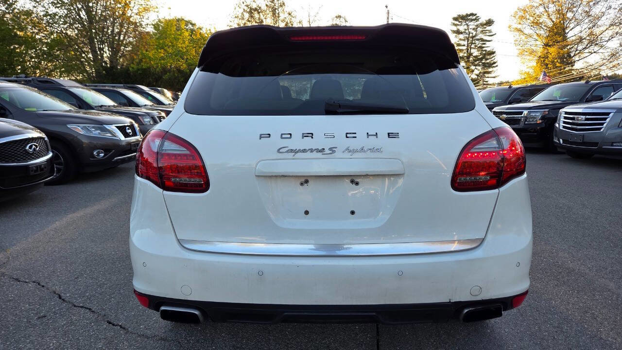 Used 2012 Porsche Cayenne S AWD/4WD image 13
