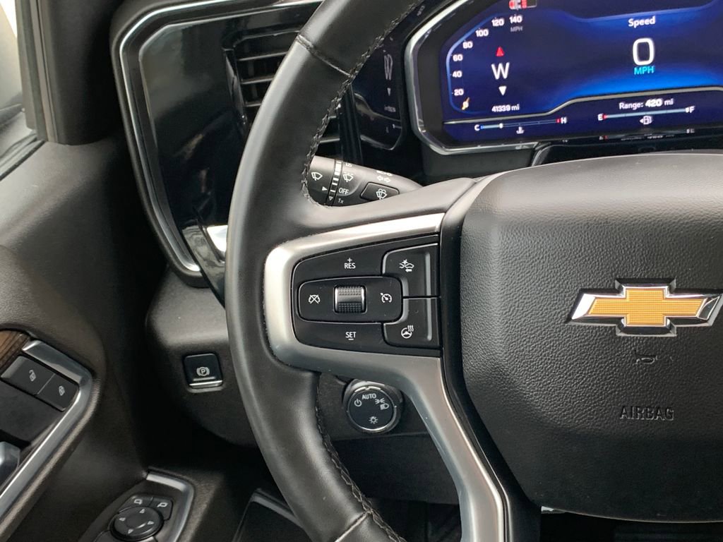 Used 2025 Chevrolet Silverado 1500 LT RWD image 13