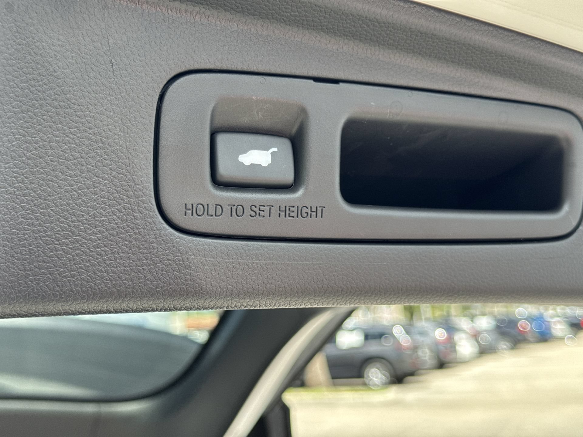 Used 2025 Honda CR-V EX-L image 13
