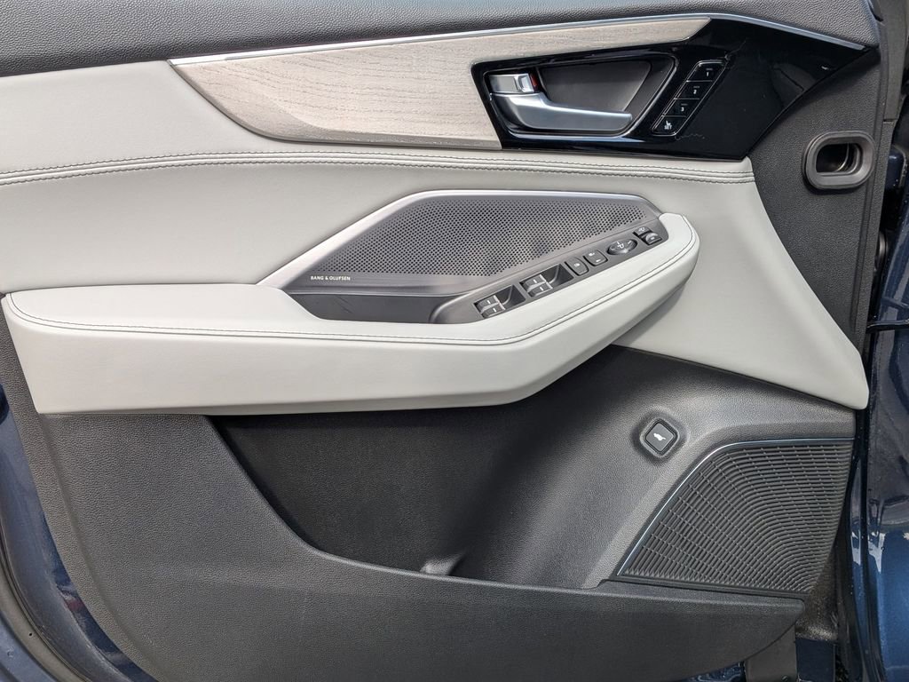 New 2026 Acura MDX w/ Advance Package image 13