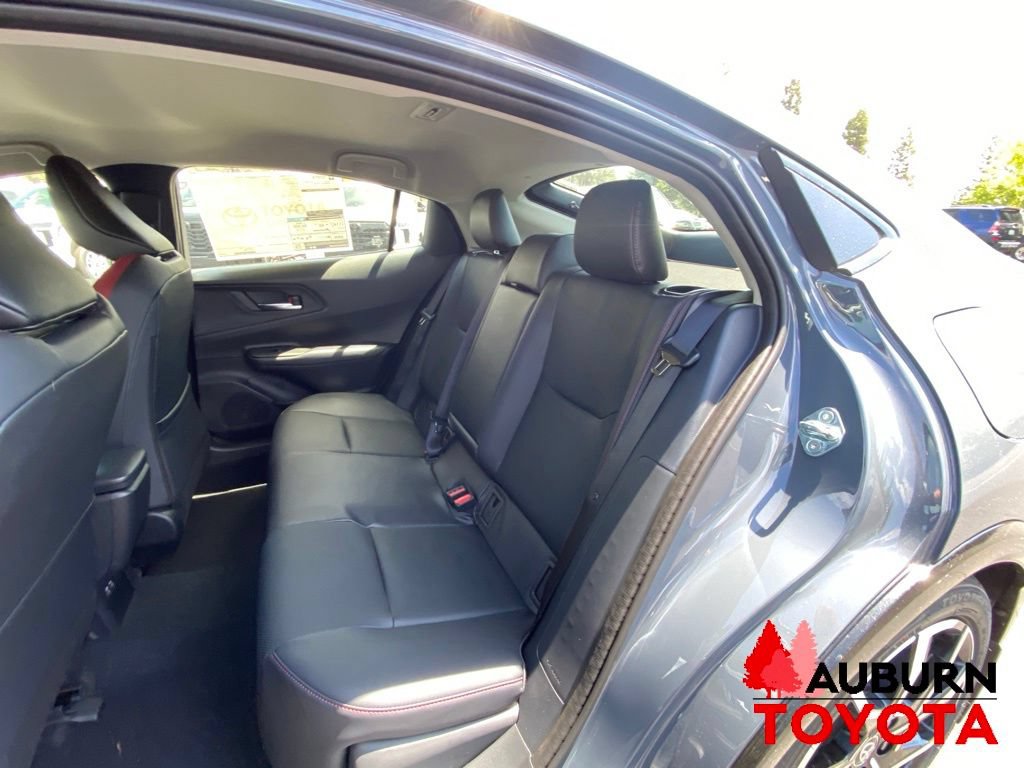 New 2026 Toyota Prius Plug-In Hybrid FWD image 19