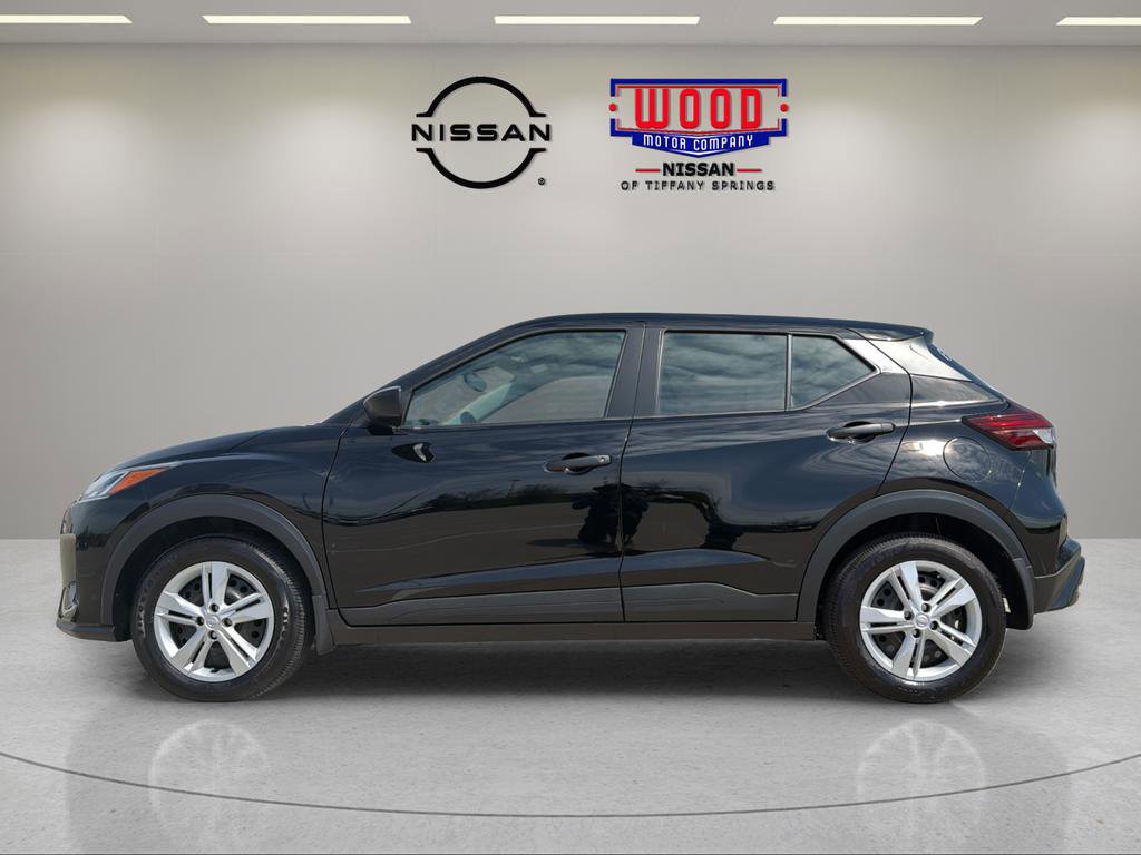 Certified 2025 Nissan Kicks Play S image 5