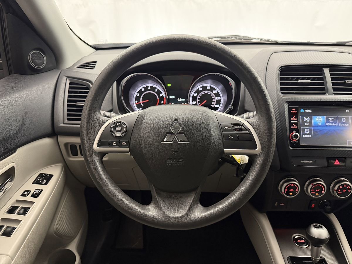 Used 2020 Mitsubishi Outlander Sport ES AWD/4WD image 8