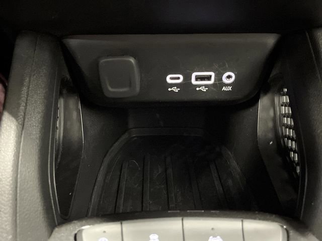 Used 2023 Chevrolet TrailBlazer LT image 22