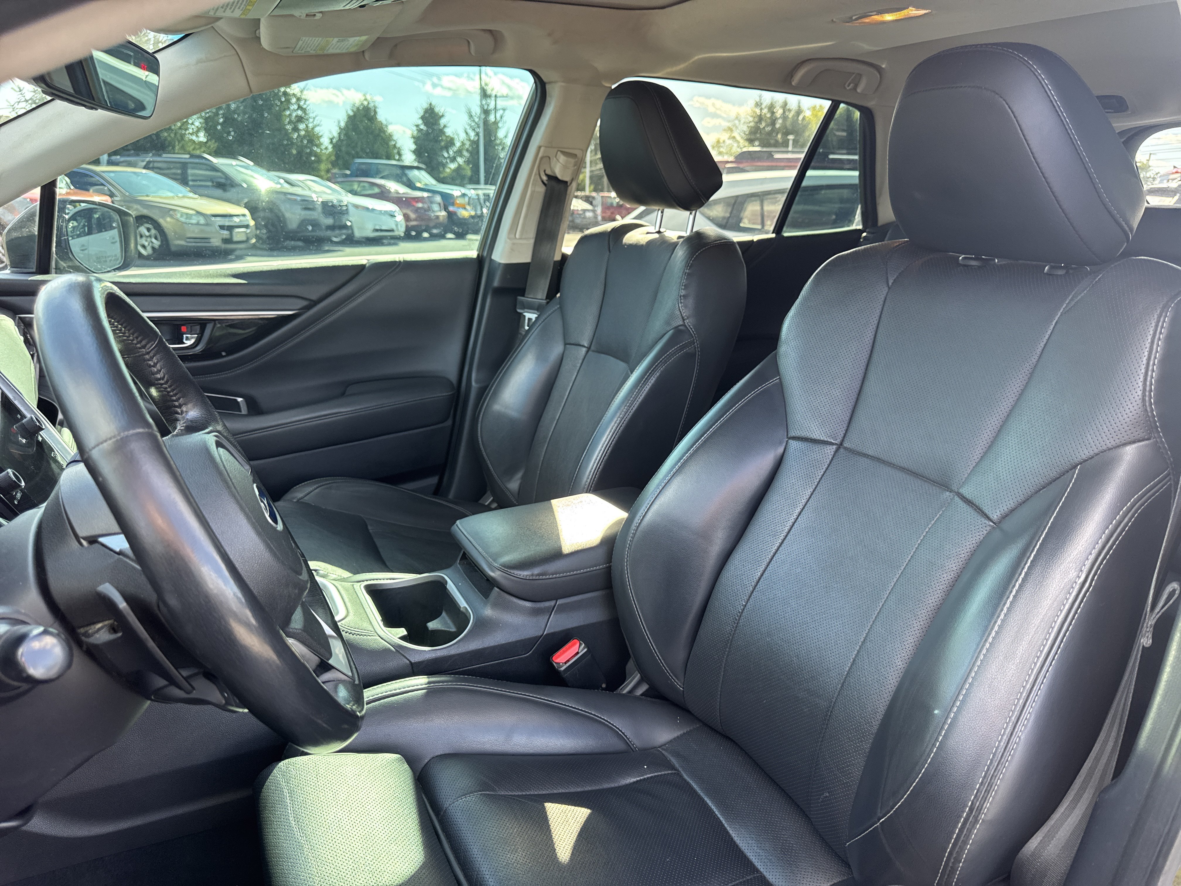 Used 2020 Subaru Outback Limited AWD/4WD image 17