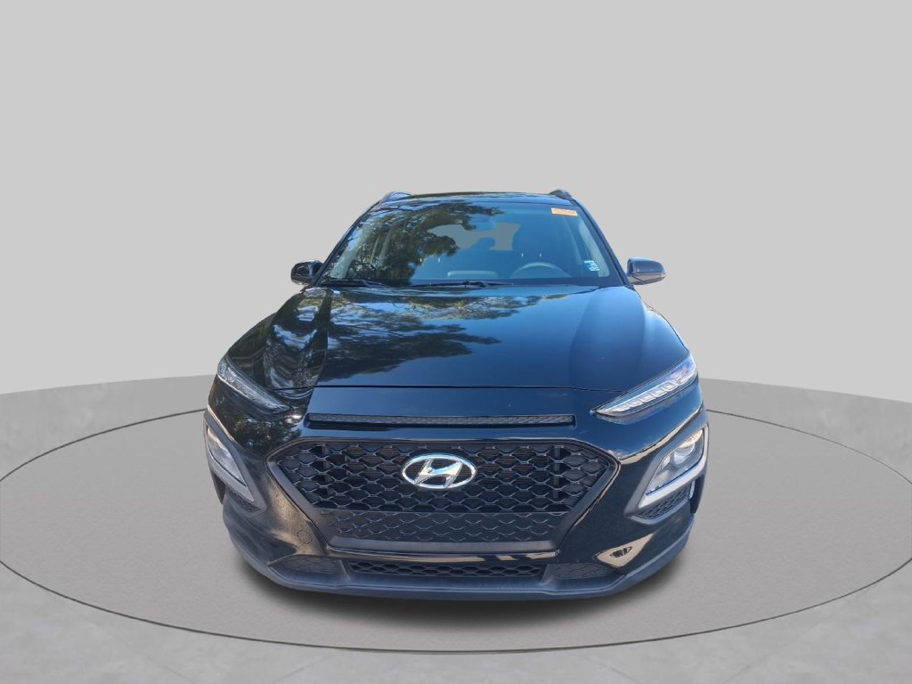 Used 2020 Hyundai Kona SEL FWD image 2
