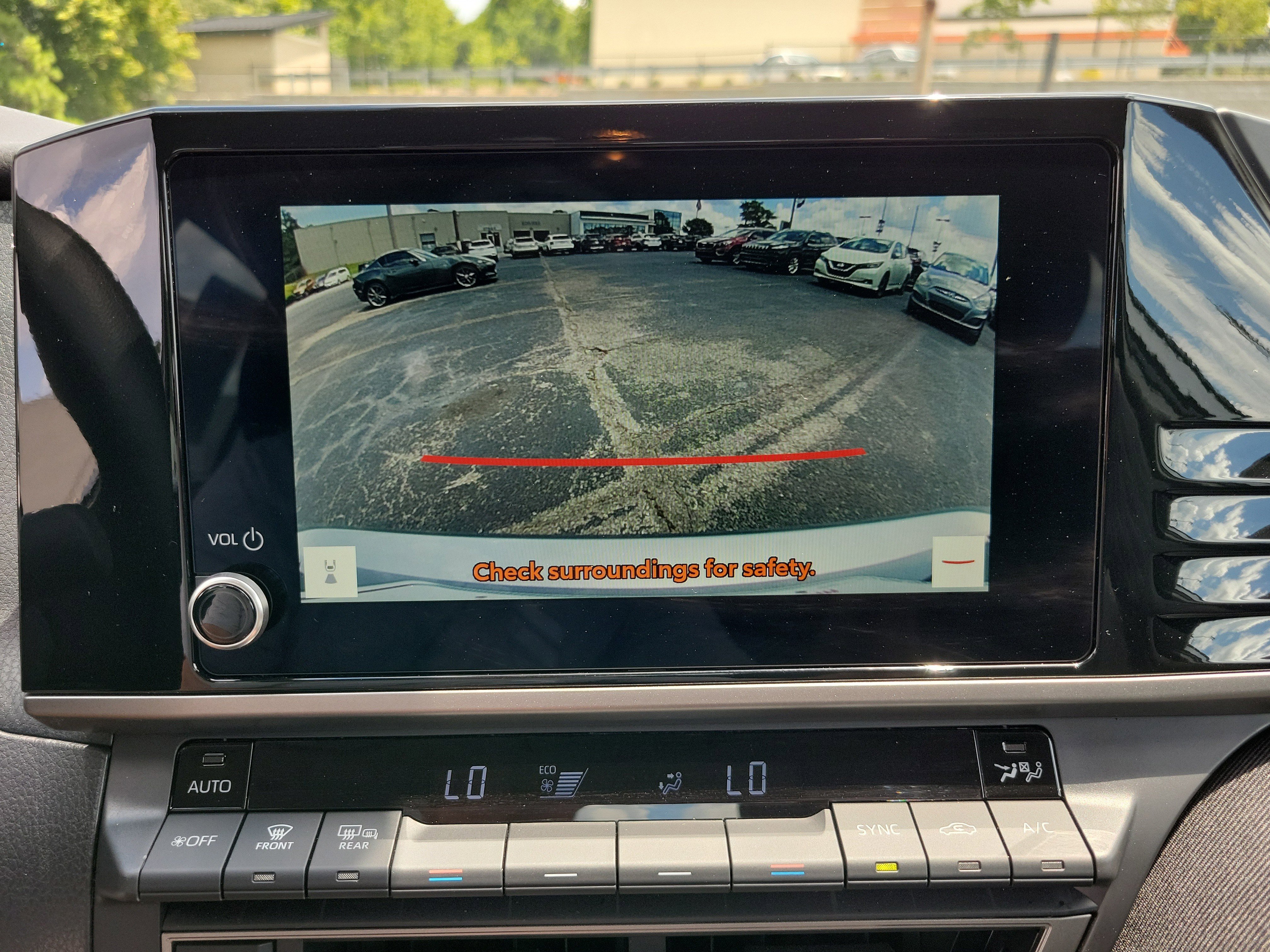 Used 2025 Toyota Camry LE image 16