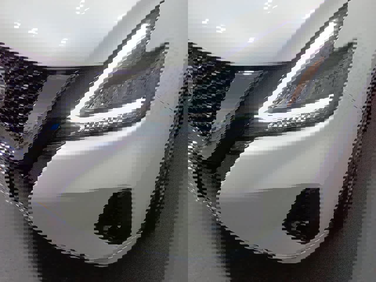 Certified 2023 Nissan Murano Platinum w/ Cargo Package image 29