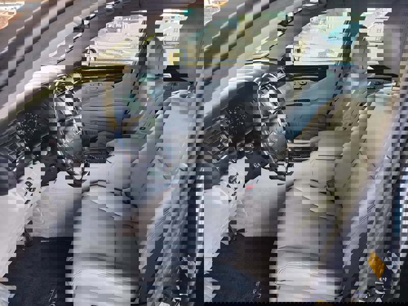 Used 2012 Lexus LS 460 AWD w/ Comfort Pkg image 23