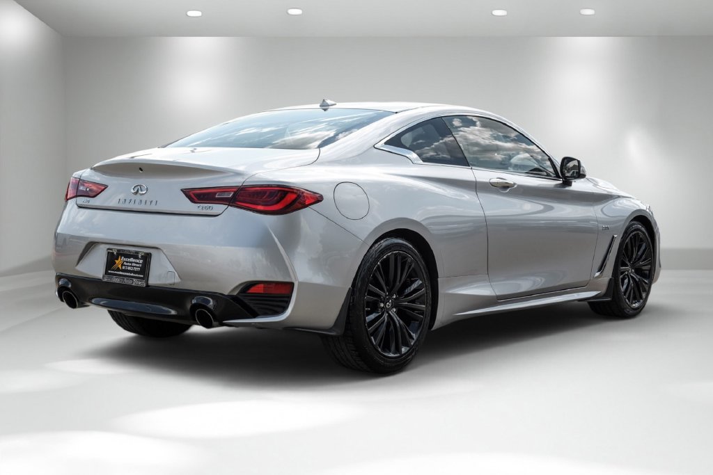 Used 2020 INFINITI Q60 3.0t Luxe AWD/4WD image 9